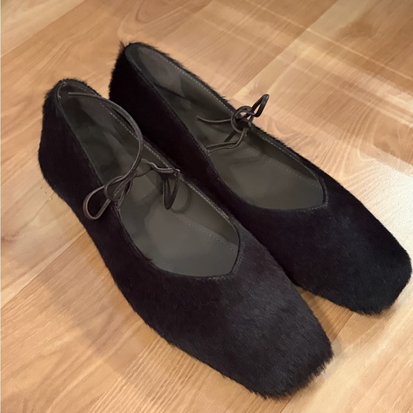 NWT Alohas Sway Ballet Flat Dark Brown Cowhide Size 39 - Picture 9 of 10
